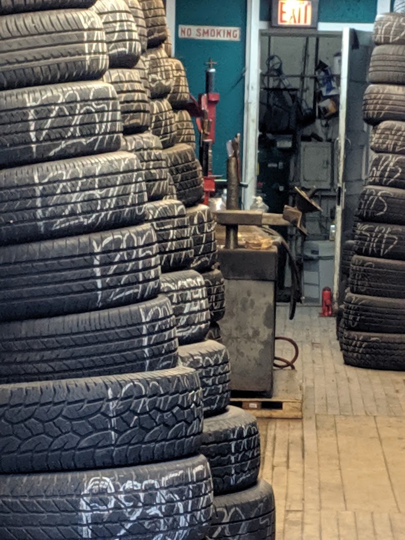 Torreon Tire Shop in Chicago