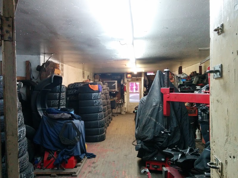 Torreon Tire Shop in Chicago